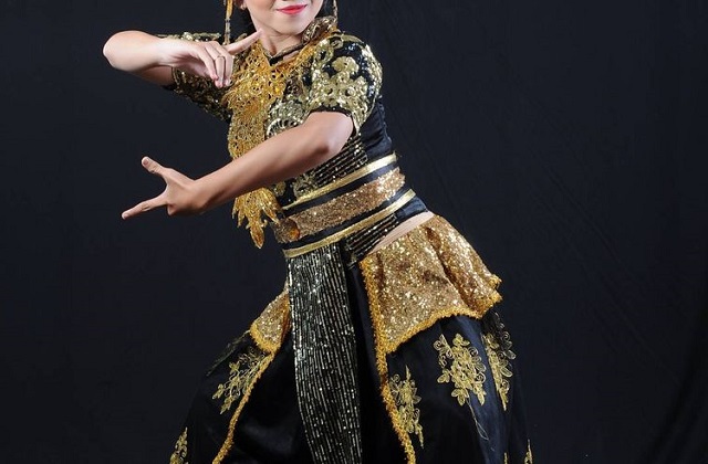 Macam-macam Properti Tari Jaipong